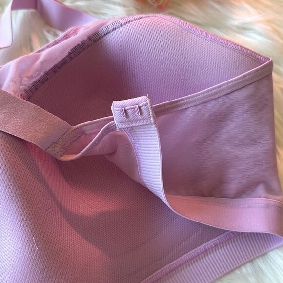 Victoria’s Secret Layer Fishnet Sports Bra 34DDD - Picture 7 of 8